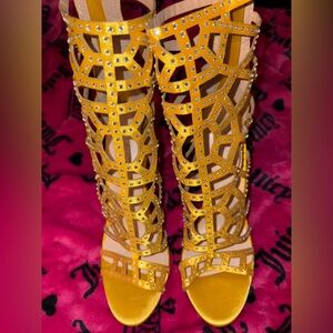 AKIRA Yellow Cutout Heels